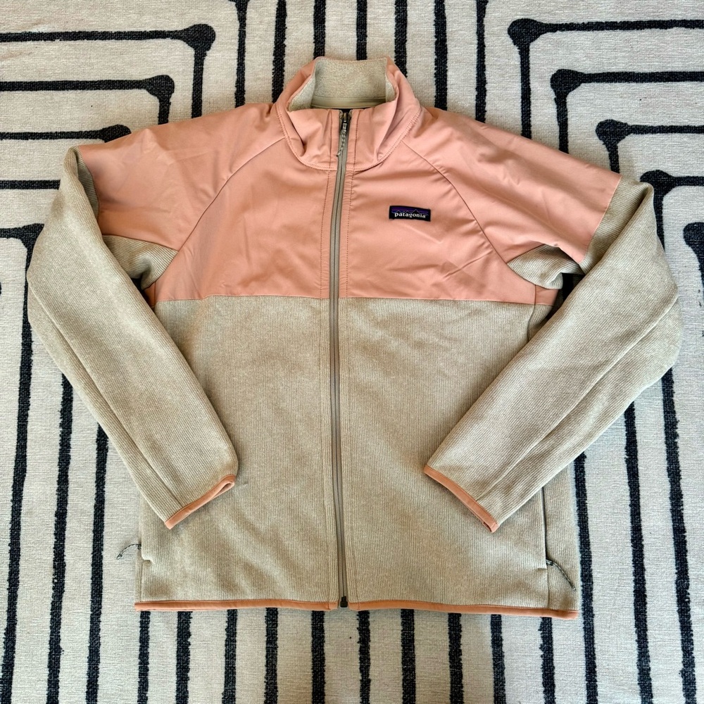 Patagonia Lightweight Better Sweater Shelled Jacket